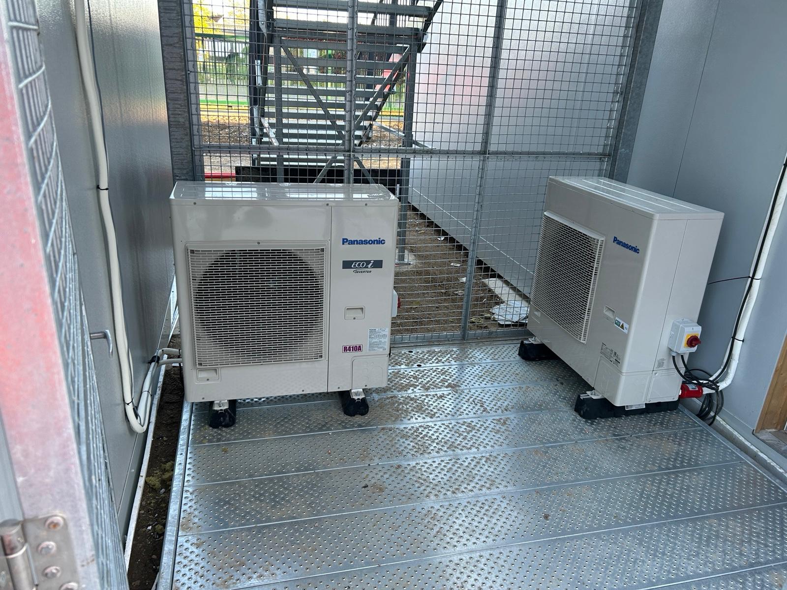 0cfc9ff1-a584-4747-a2b8-efef41bc3b8e