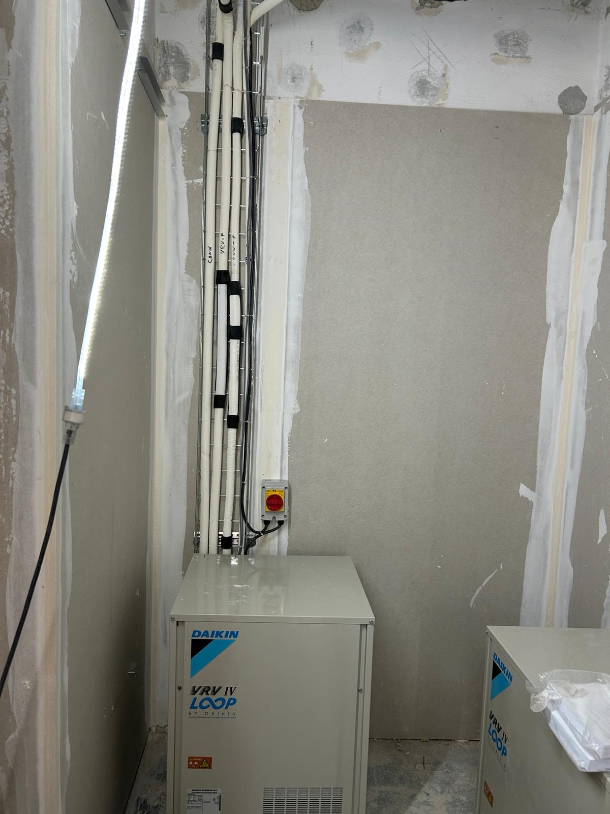 1d27be6b-f4fb-452b-a5dd-9a8b06a1f290